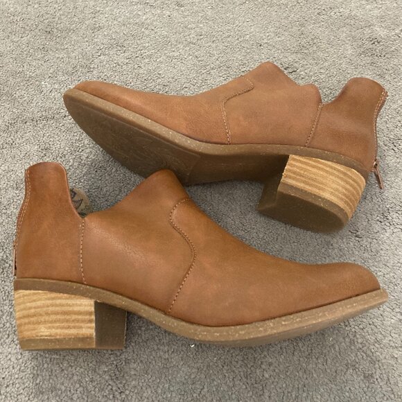 New BOC By BORN Tan Lucy Bootie 7.5-8 - Picture 3 of 8